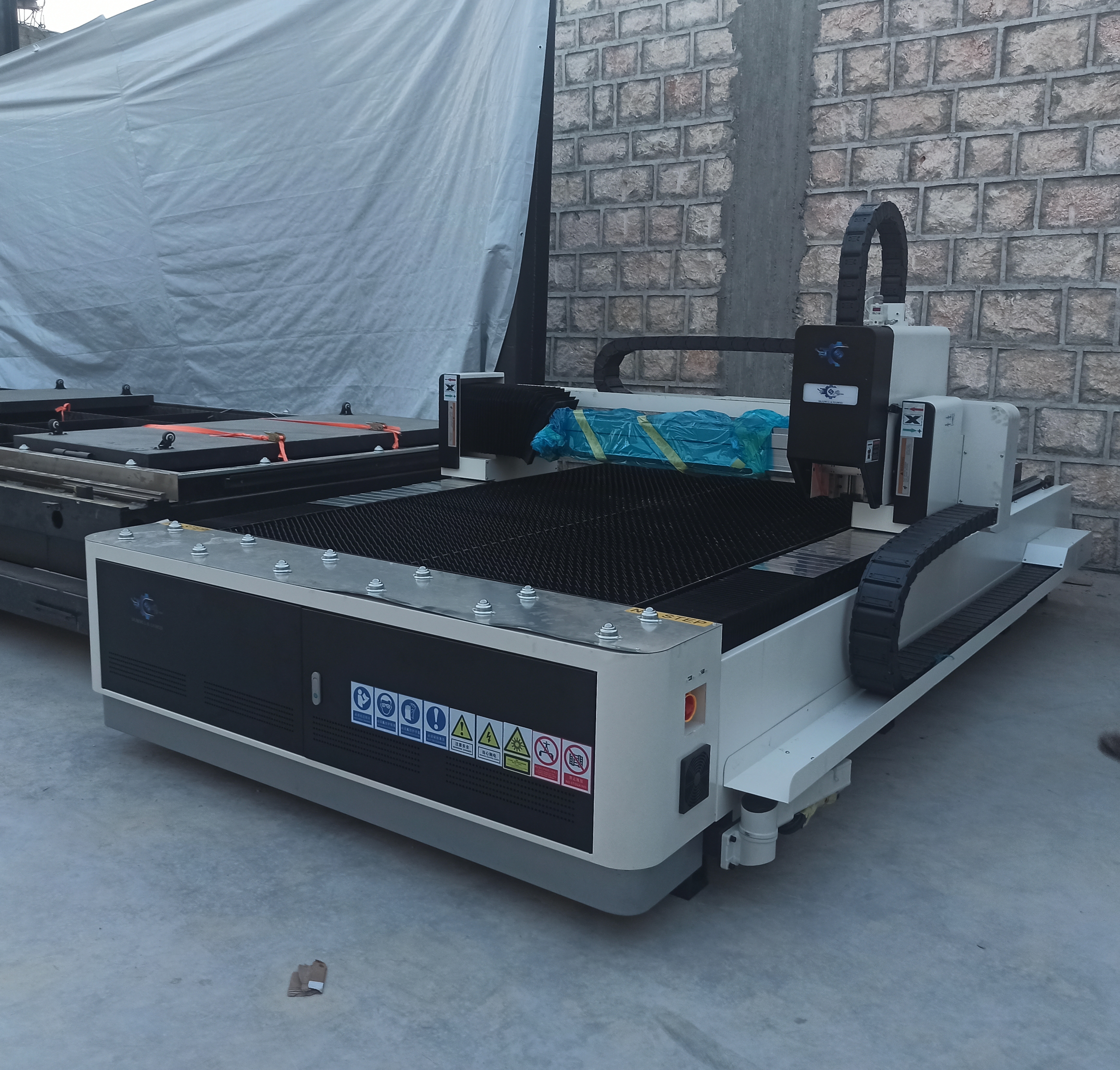 Custom Fiber Laser